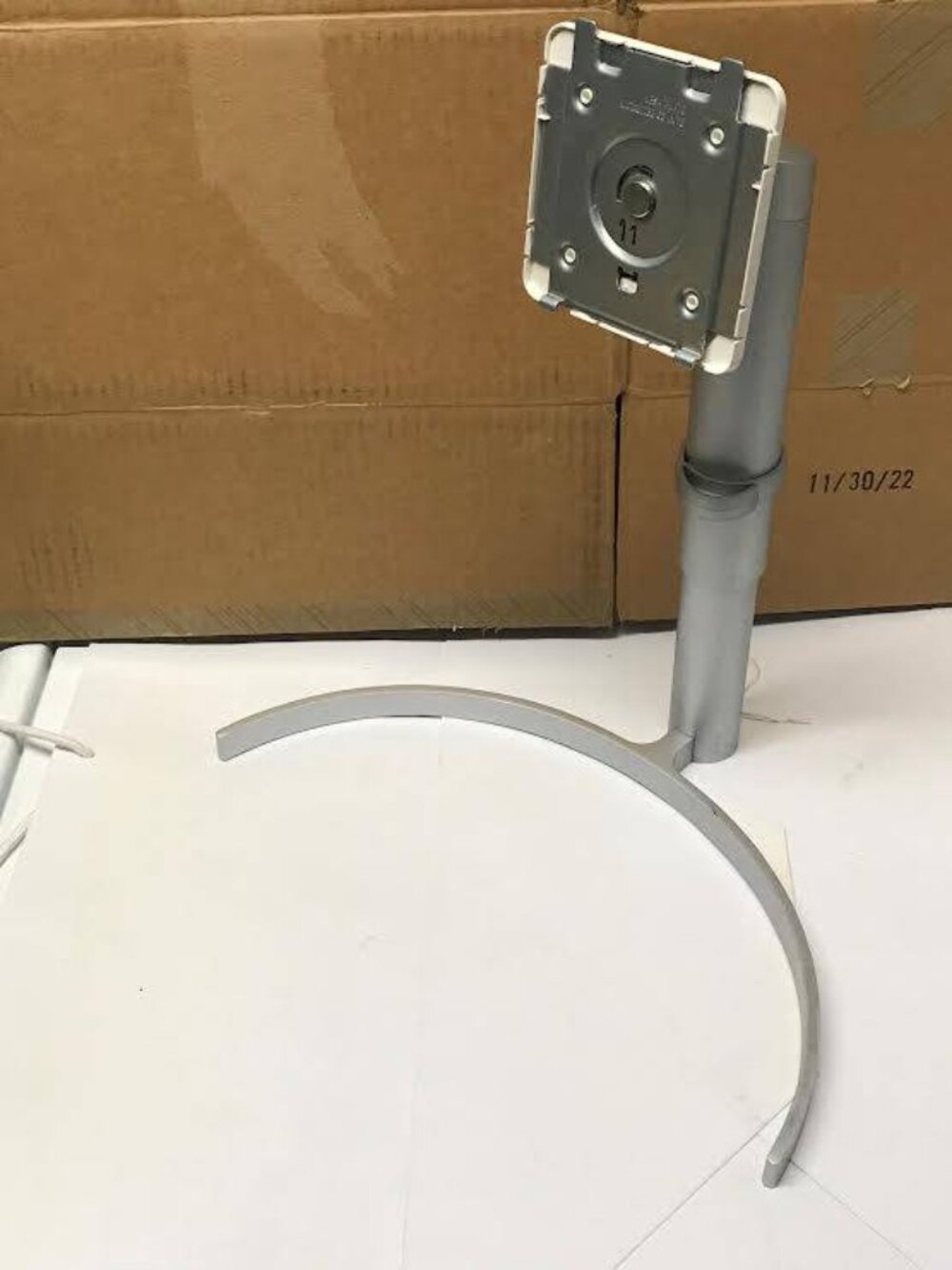 LG UltraGear Vesa Plate Monitor Stand